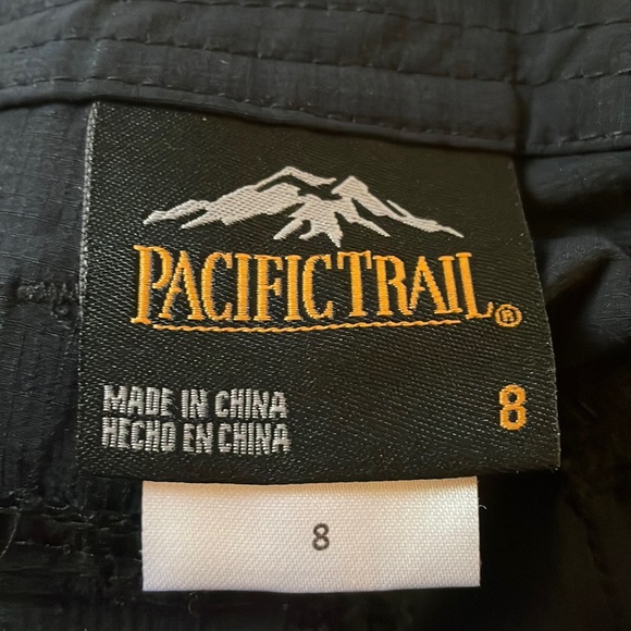 Pacific Trail Women’s 11” Roll-Up Shorts  Size 8 - Picture 13 of 16